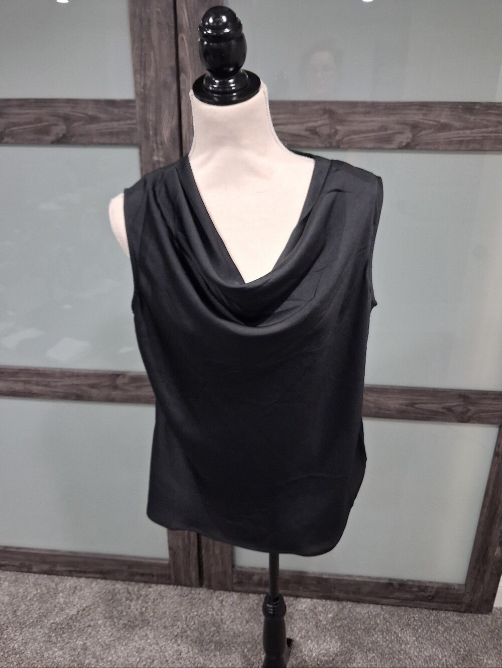 Ming Wang 100% Poly Sleeveless Cowl Neck Blouse Size Medium NWT